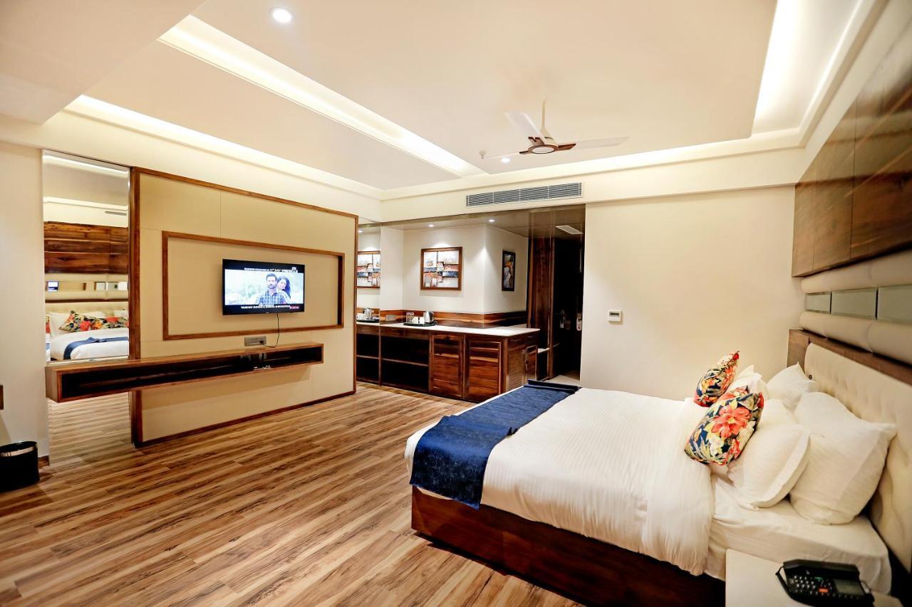 Hotel Vintage Zirakpur Chandigarh Panchkula Exterior foto